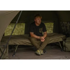 Avid Carp Bivouac * Bedchair Benchmark Ultra Systems