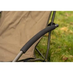Avid Carp Bivouac * Level Chair Revolve Low Chair