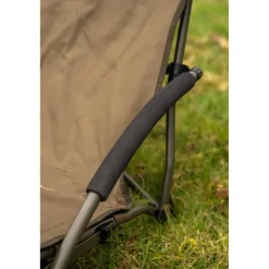 Avid Carp Bivouac * Level Chair Revolve Low Chair