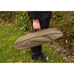 Avid Carp Bivouac * Level Chair Revolve Low Chair